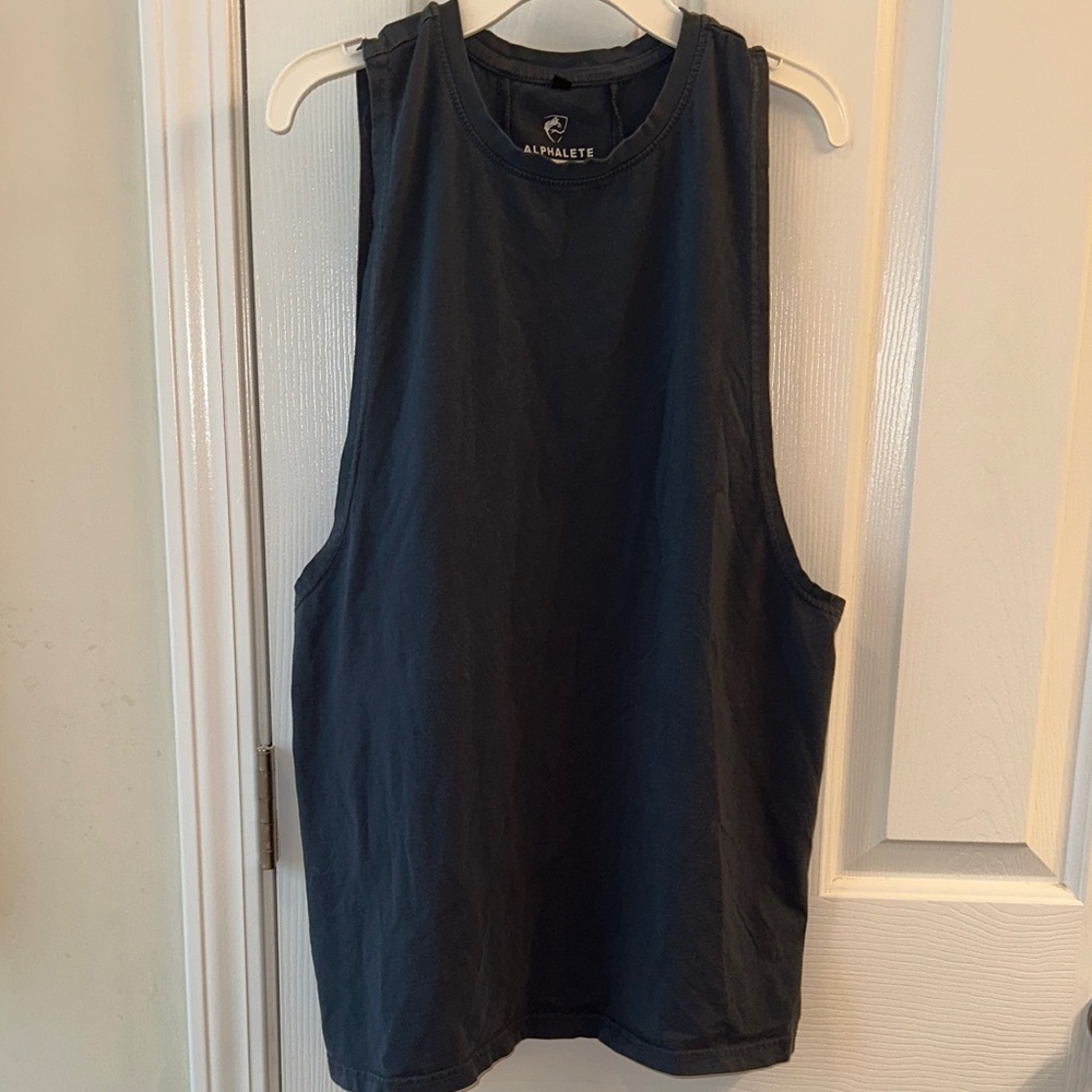 Alphalete Men’s work out tank top